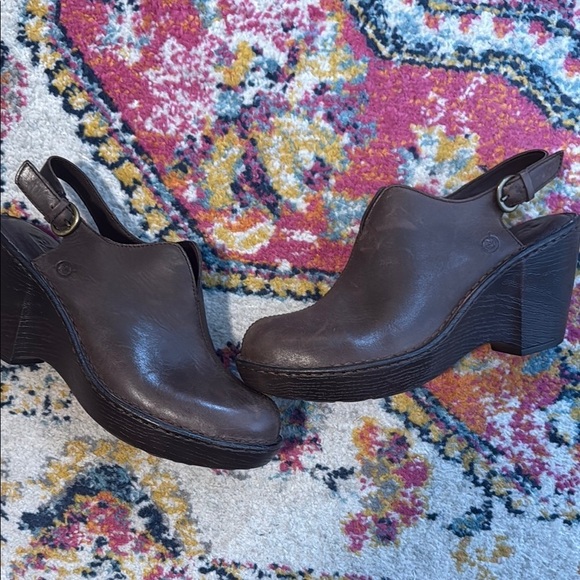 Born Brown Leather Sling Back Mule Clog Size 9 - Picture 1 of 8